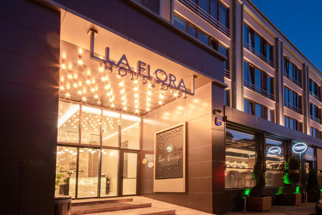 La Flora House Hotel Коджаэли Экстерьер фото