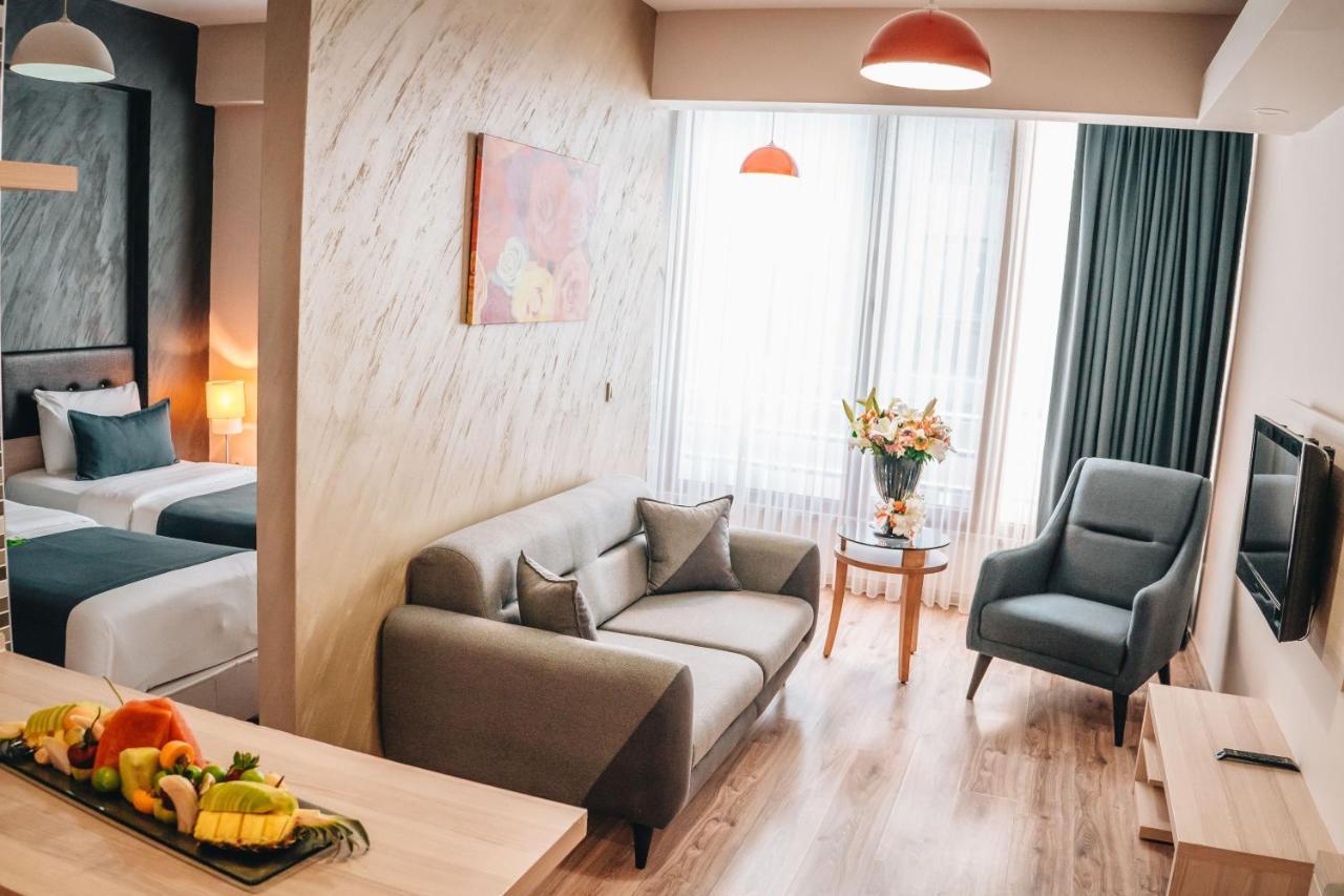 La Flora House Hotel Коджаэли Экстерьер фото